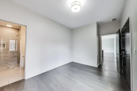 2742 North Lincoln Avenue Chicago IL 60614