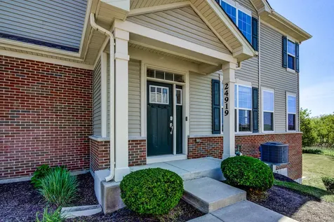 24919 Mccormick Way Manhattan IL 60442