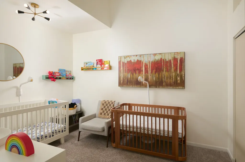 952 North Crosby Street Chicago IL 60610