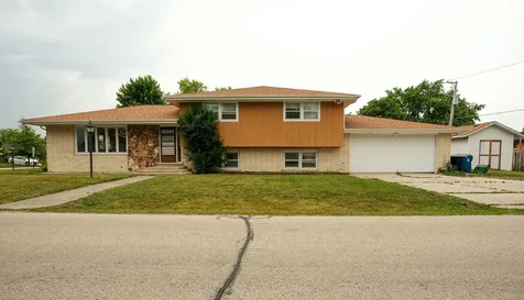 10459 South 81st Avenue Palos Hills IL 60465