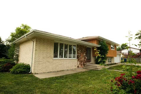 10459 South 81st Avenue Palos Hills IL 60465
