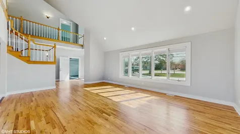 1838 North Windsor Drive Arlington Heights IL 60004