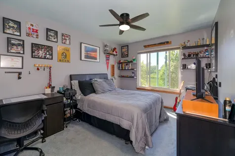 1471 Holbrook Lane Batavia IL 60510