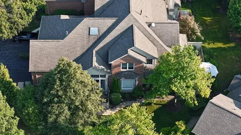 2064 Norwich Court Glenview IL 60026