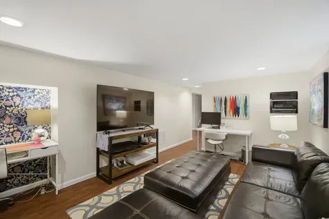 1230 Ferndale Avenue Highland Park IL 60035