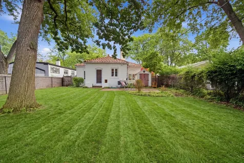 1230 Ferndale Avenue Highland Park IL 60035