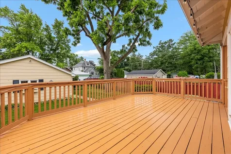 1523 Oakwood Avenue Des Plaines IL 60016