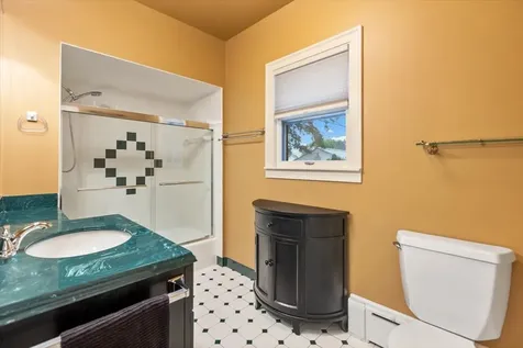 1523 Oakwood Avenue Des Plaines IL 60016