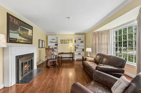 2734 Lawndale Avenue Evanston IL 60201