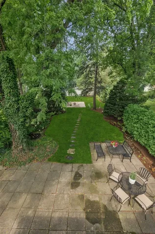 2734 Lawndale Avenue Evanston IL 60201