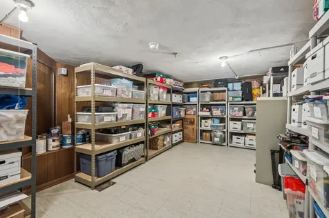 2734 Lawndale Avenue Evanston IL 60201