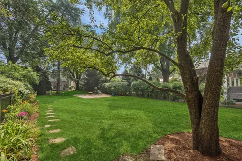 2734 Lawndale Avenue Evanston IL 60201
