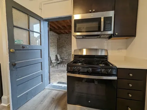 2338 North Spaulding Avenue Chicago IL 60647