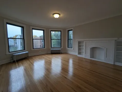 2338 North Spaulding Avenue Chicago IL 60647