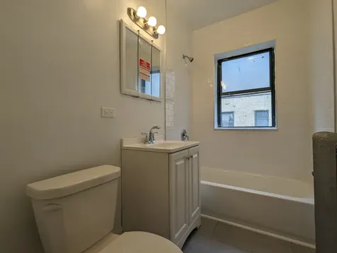 2338 North Spaulding Avenue Chicago IL 60647
