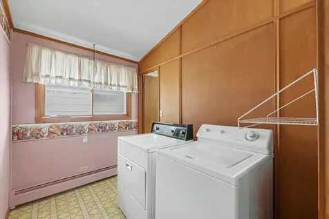 335 South Cherry Street Paxton IL 60957
