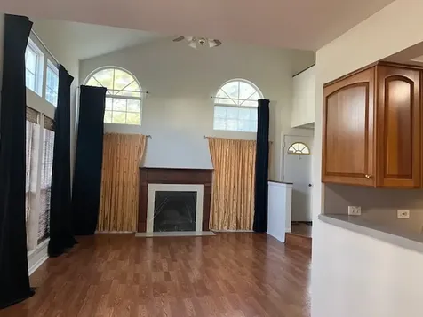 839 Dracut Lane Schaumburg IL 60173