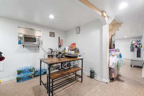5349 West Fletcher Street Chicago IL 60641
