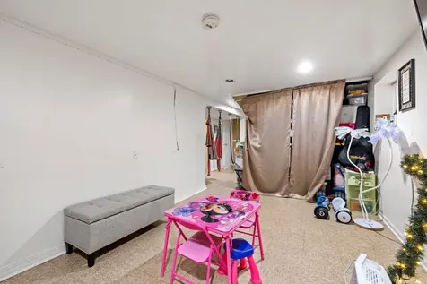 5349 West Fletcher Street Chicago IL 60641