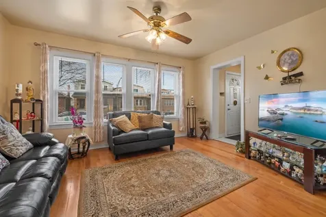 5349 West Fletcher Street Chicago IL 60641