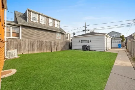 5349 West Fletcher Street Chicago IL 60641
