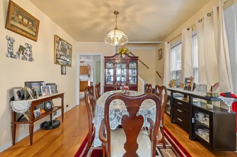 5349 West Fletcher Street Chicago IL 60641
