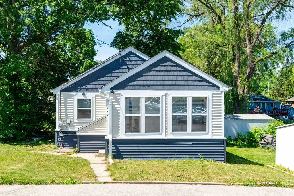 42360 North Willow Street Antioch IL 60002