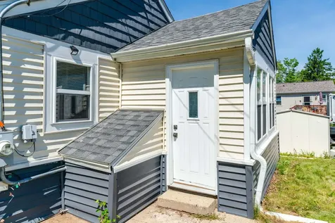 42360 North Willow Street Antioch IL 60002