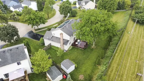 76 Foxboro Lane Gurnee IL 60031