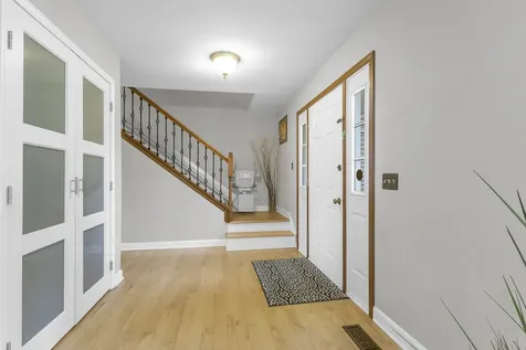 76 Foxboro Lane Gurnee IL 60031