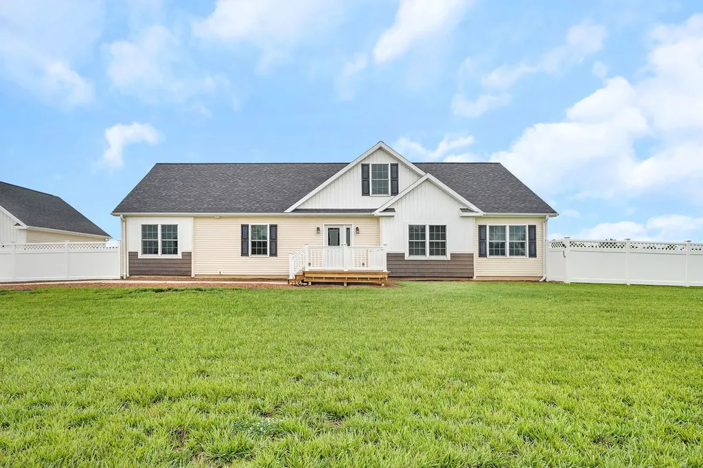 4183 Pine Bluff Road Morris IL 60450
