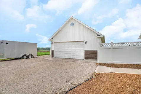 4183 Pine Bluff Road Morris IL 60450