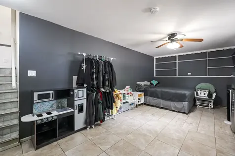 14 East Van Buren Street Villa Park IL 60181