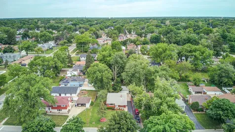 14 East Van Buren Street Villa Park IL 60181
