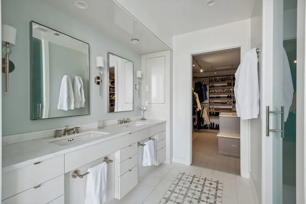 55 East Erie Street Chicago IL 60611