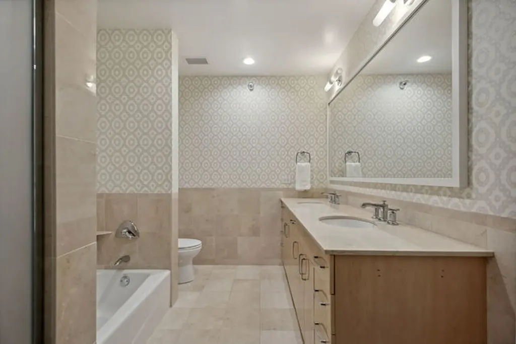 55 East Erie Street Chicago IL 60611