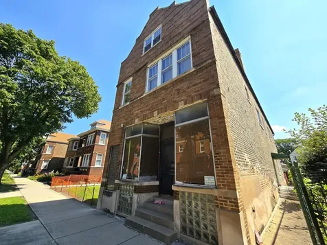 3353 South Aberdeen Street Chicago IL 60608