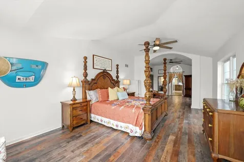 16512 Nelson Road Woodstock IL 60098