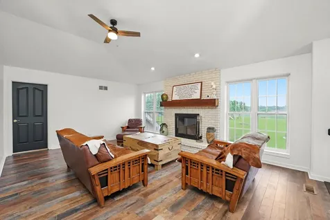 16512 Nelson Road Woodstock IL 60098