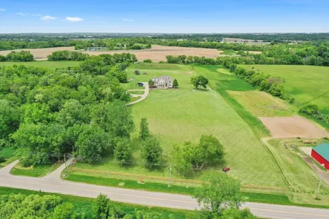 16512 Nelson Road Woodstock IL 60098