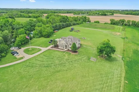 16512 Nelson Road Woodstock IL 60098