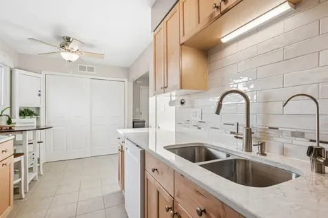1342 S. 14th Street St. Charles IL 60174
