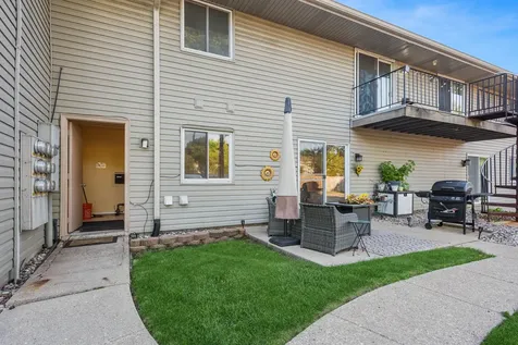 1342 S. 14th Street St. Charles IL 60174