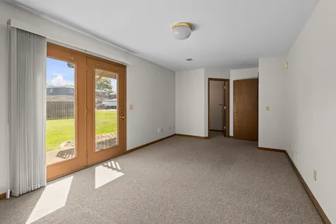 3004 3RD Street Moline IL 61264