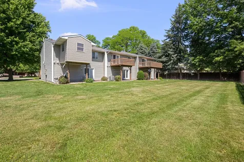 3004 3RD Street Moline IL 61264