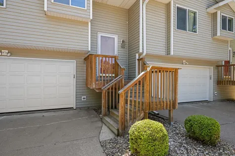 3004 3RD Street Moline IL 61264