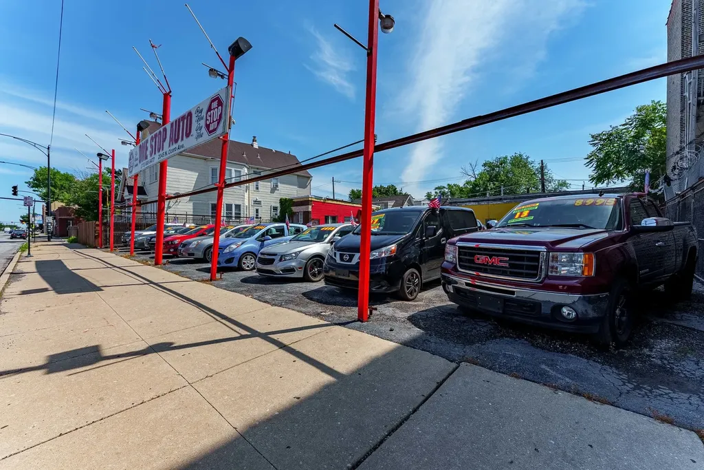 2051 North Cicero Avenue Chicago IL 60639
