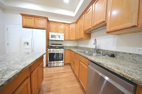 1577 South Kembley Avenue Palatine IL 60067