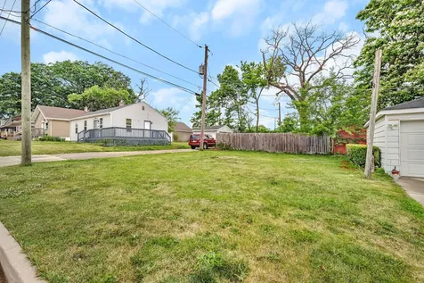 611 Ida Street Joliet IL 60436