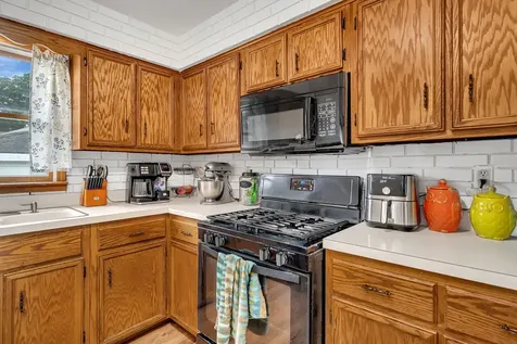 611 Ida Street Joliet IL 60436